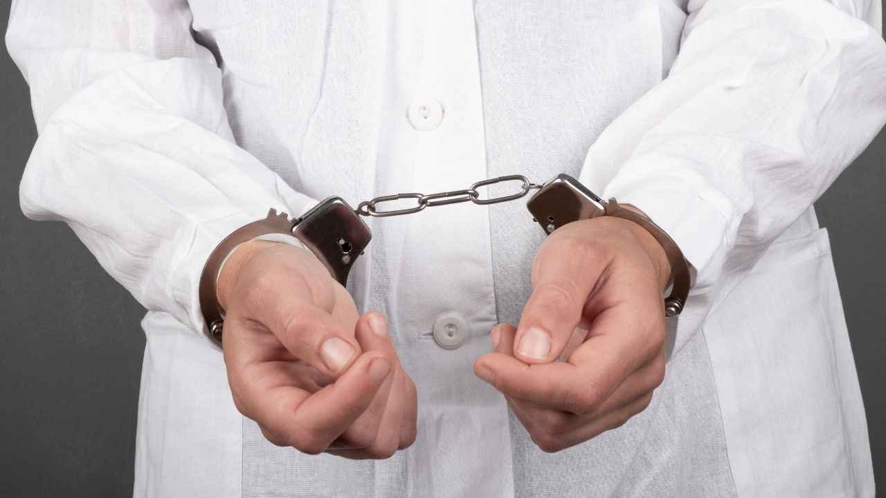 NEET Aspirant, 24, Pretends as Doctor in Delhi Hospital, Arrested